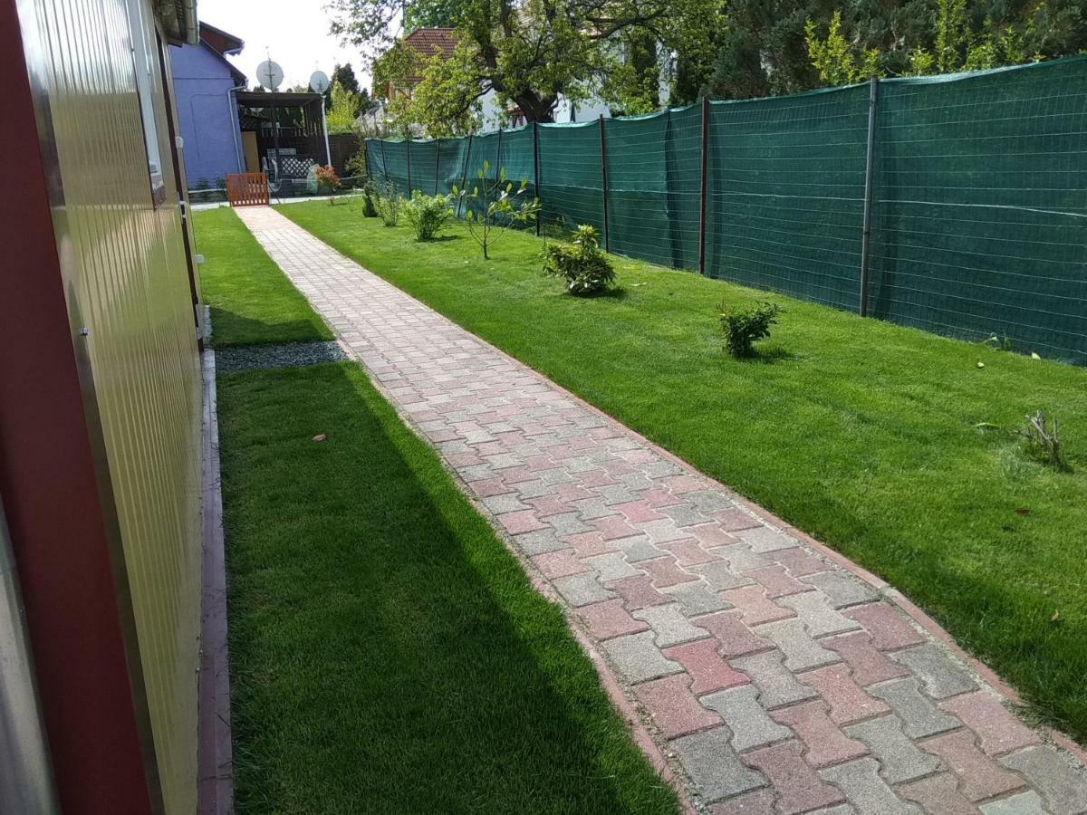 Tulipan Apartmanhaz Bük Εξωτερικό φωτογραφία