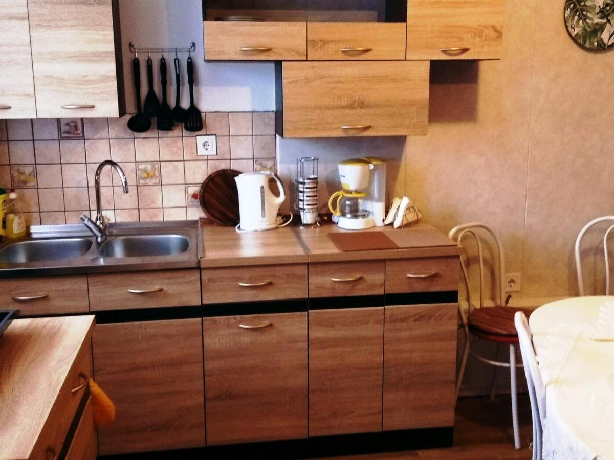 Tulipan Apartmanhaz Bük Εξωτερικό φωτογραφία