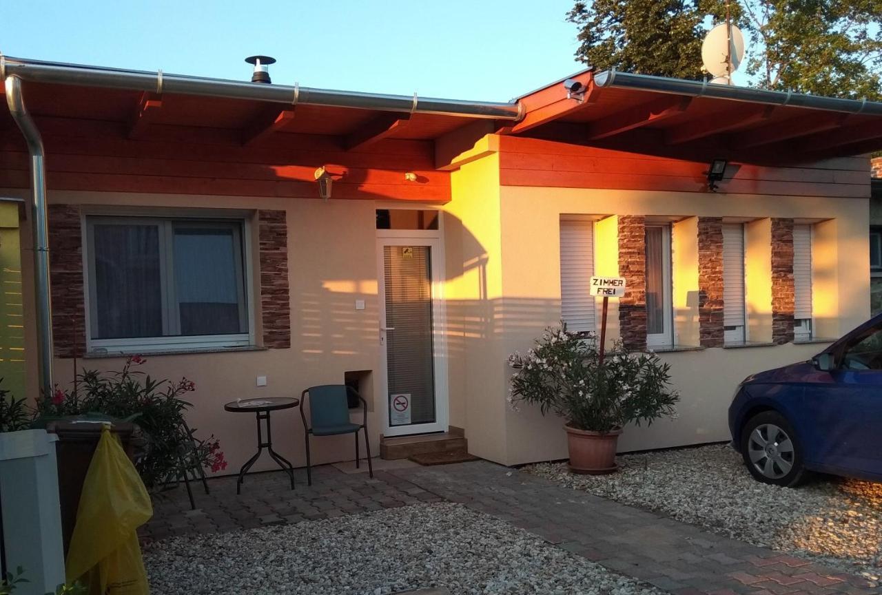 Tulipan Apartmanhaz Bük Εξωτερικό φωτογραφία